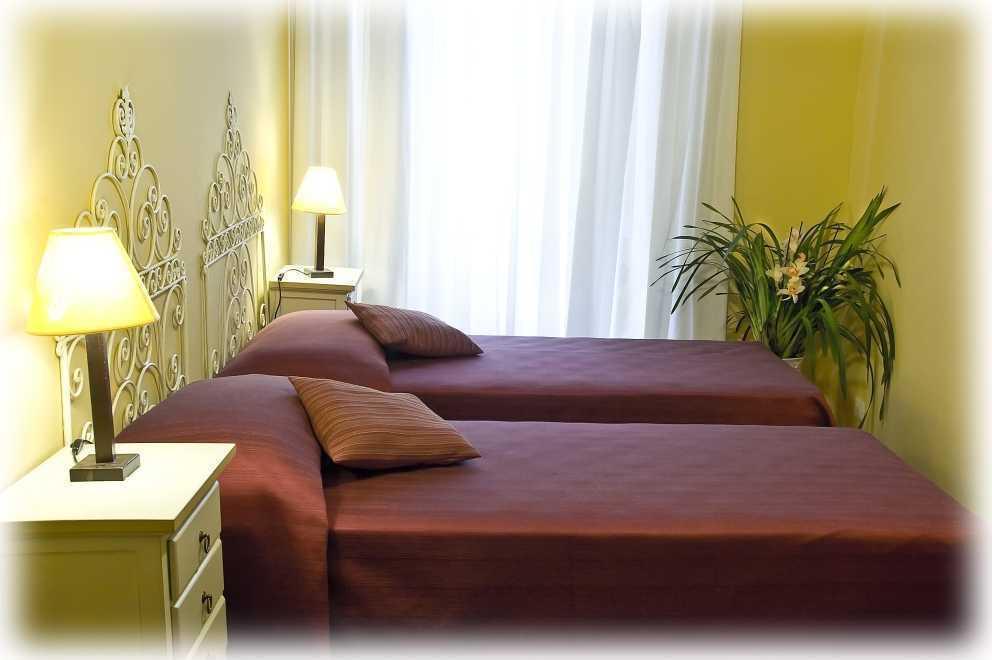 Florence Rental Room photo